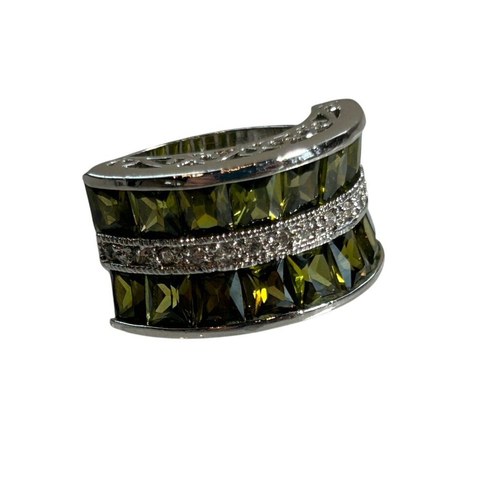 Park Lane Ring Silver Tone Green Crystal Band Statement Cocktail Jewelry 8.5